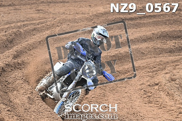 NZ9_0567