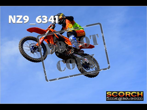 Experts-186