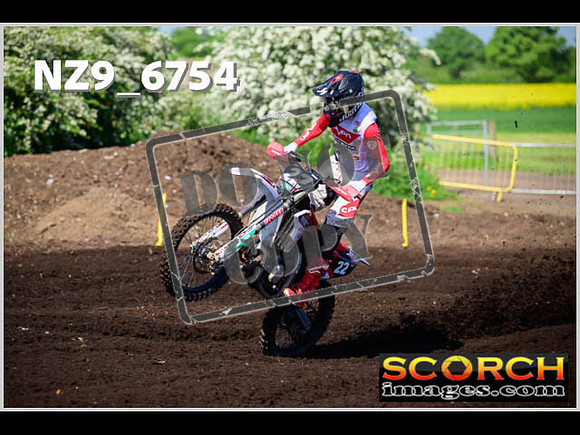 Lower Drayton 125 Youth and Women-017
