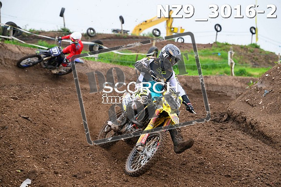 NZ9_3016-2