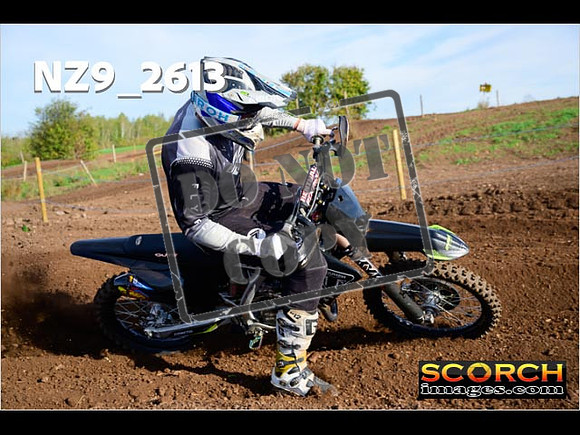 Experts-065