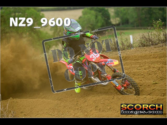 85's-090