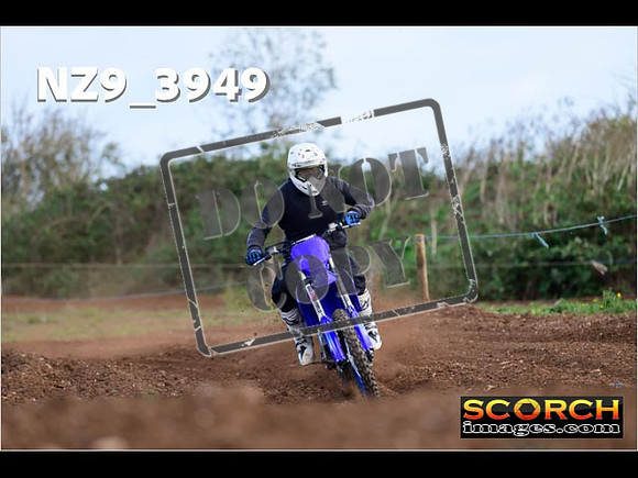 Experts-093