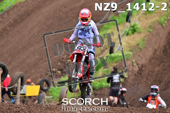 NZ9_1412-2