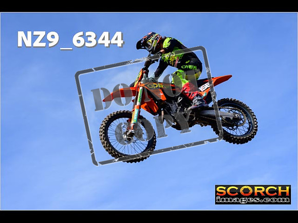 Experts-189