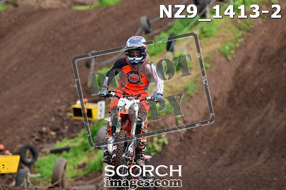 NZ9_1413-2