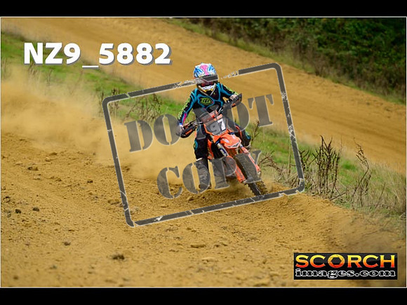 85's-089