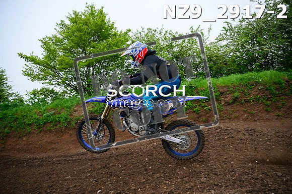 NZ9_2917-2