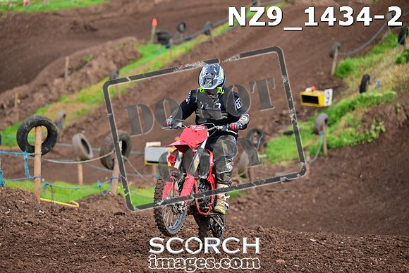 NZ9_1434-2