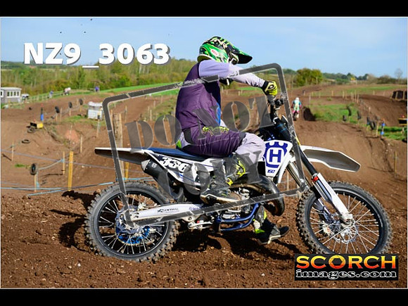 Experts-255