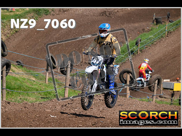Apex Sun 04-Jun Inters Green Orange-055