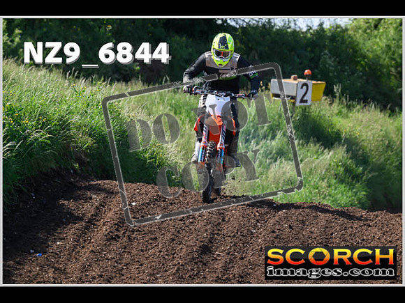 Apex Sun 04-Jun Inters Blue-003