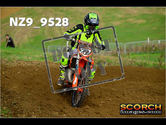 85's-018