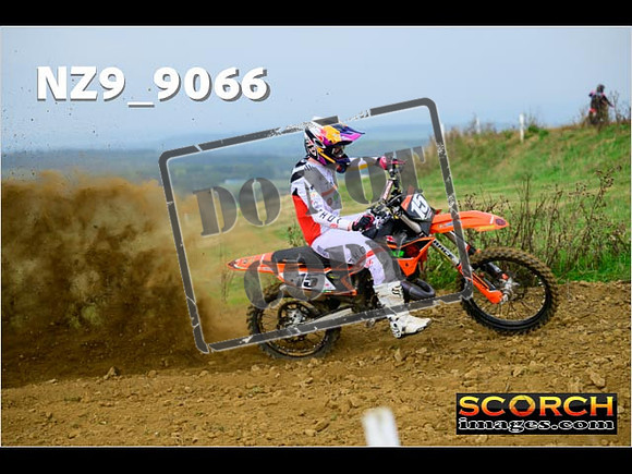 Experts-109
