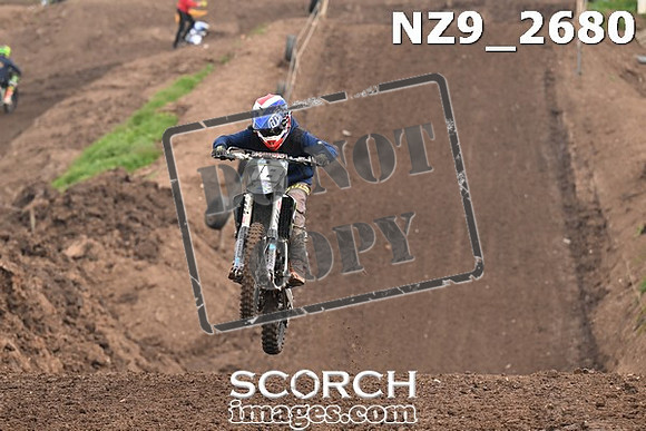 NZ9_2680