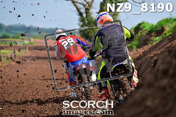 NZ9_8190