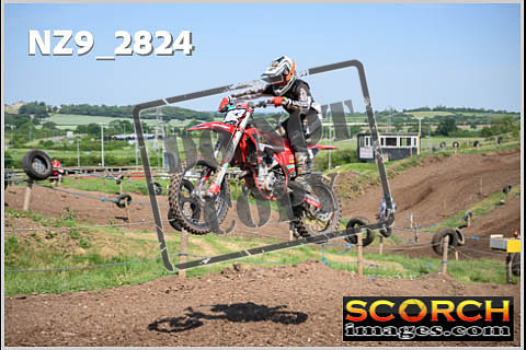 Apex Thur 15-Jun-048