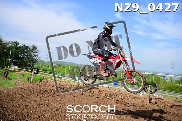 NZ9_0427