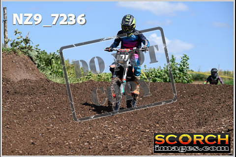 Youth-098