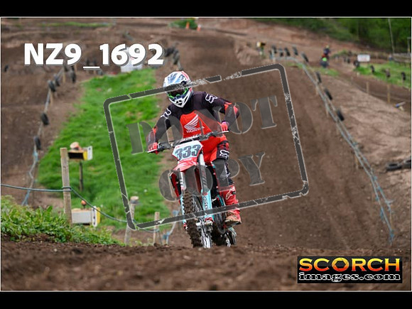 Thur08May-015