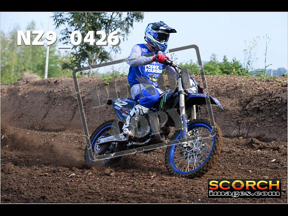 Experts-023