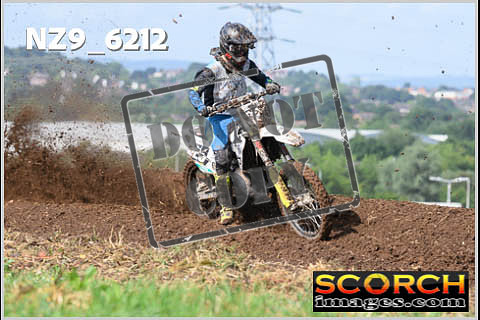 Experts-034