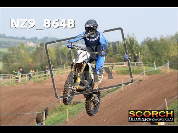 Experts-056