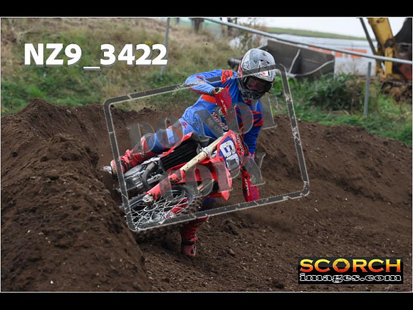 Experts-080