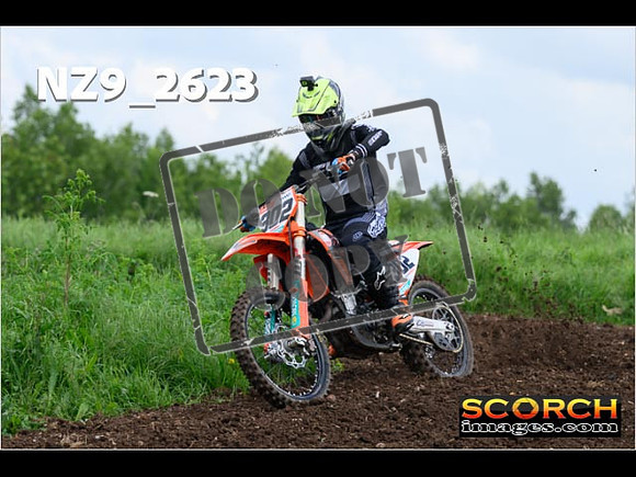 Experts-071