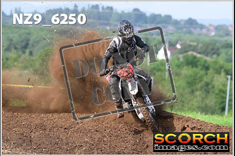 Experts-069