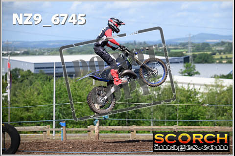 Experts-190