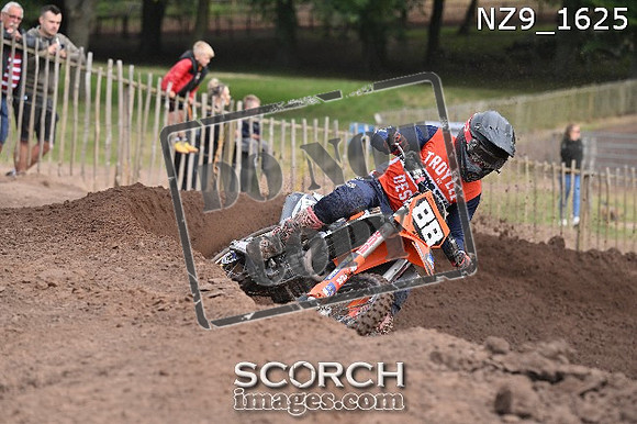 NZ9_1625