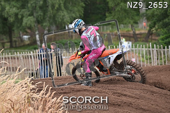 NZ9_2653