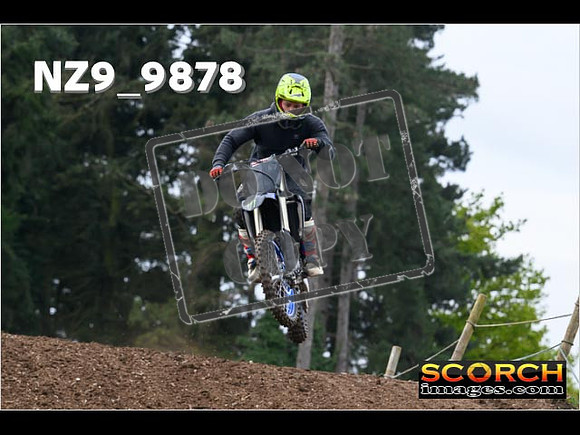 Thur25Apr-017