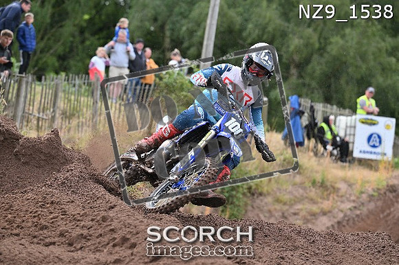 NZ9_1538