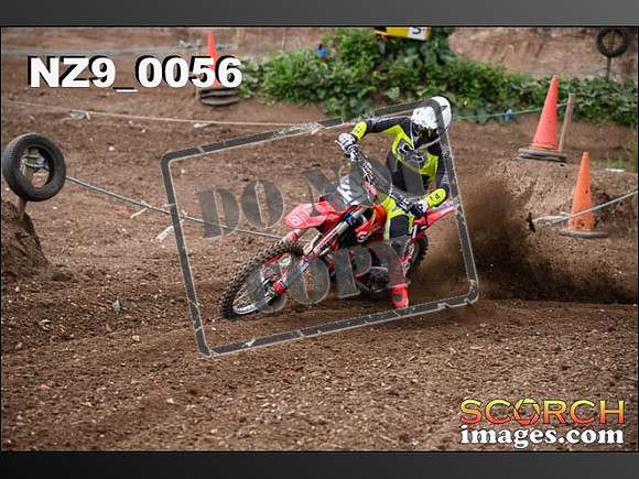 01-Jul Experts-082