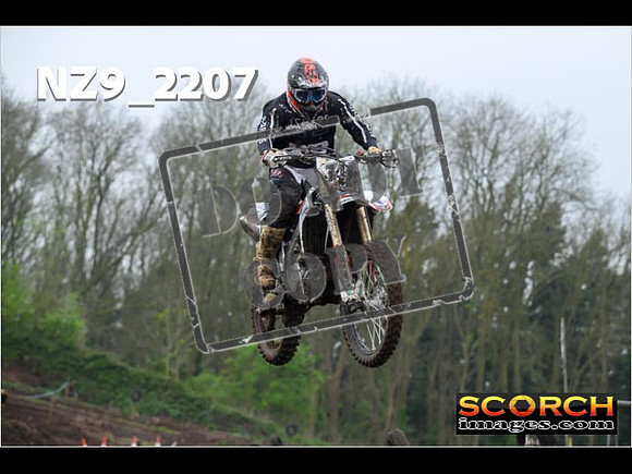 Thur 02 May-090