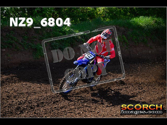 Thur01May-093