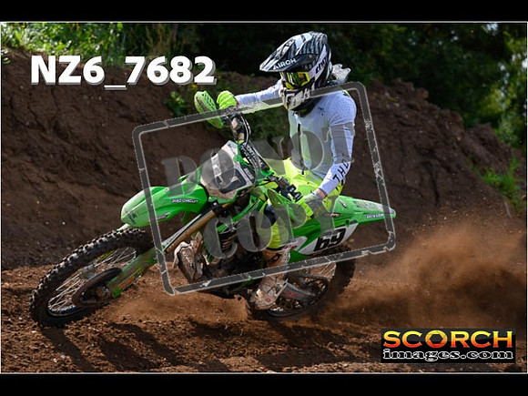 Experts-062