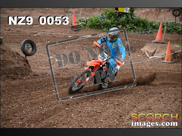 01-Jul Experts-079