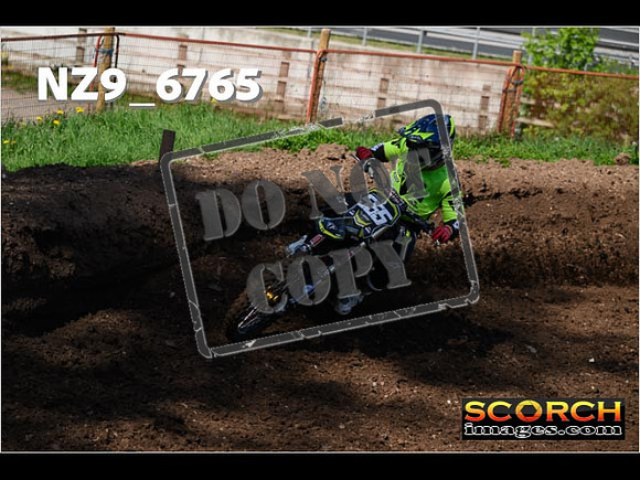 Thur01May-060