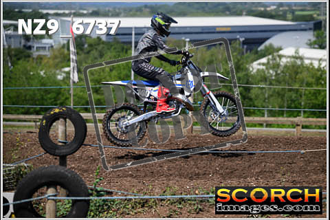 Experts-182
