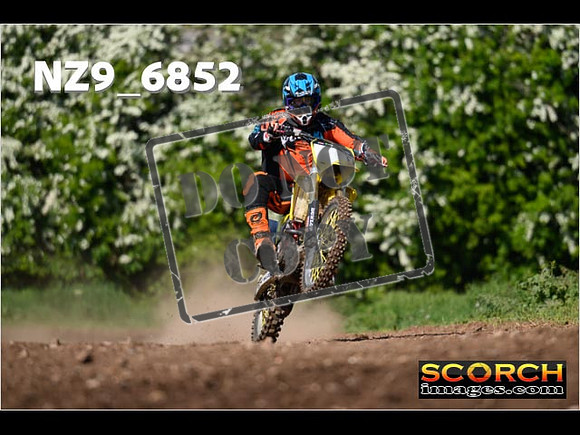 Thur01May-134