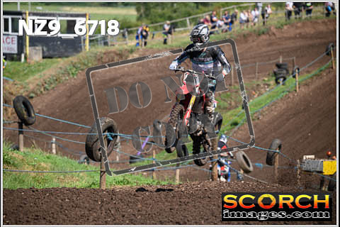 Experts-164