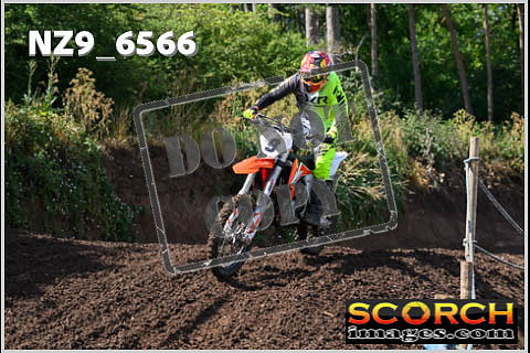 Inters Green Orange-097