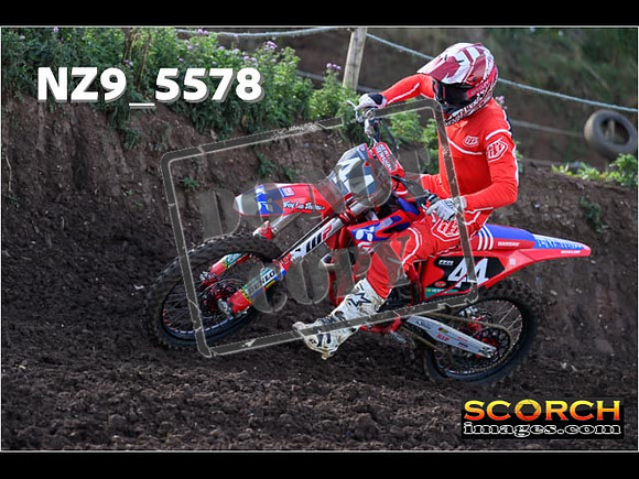 Experts-105