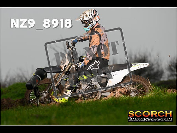 Inters-129