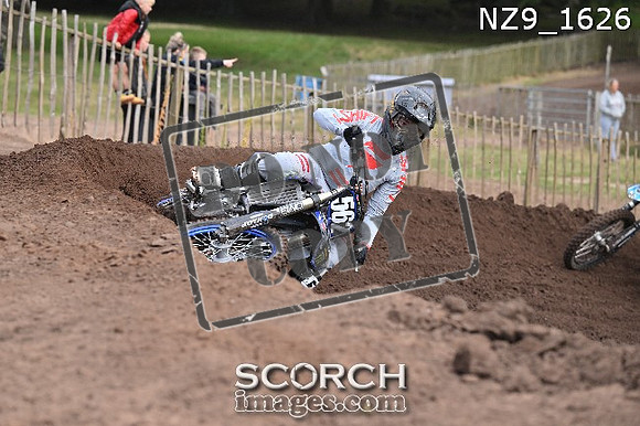 NZ9_1626