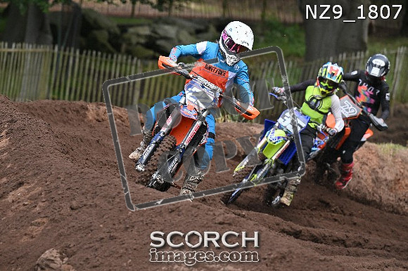 NZ9_1807