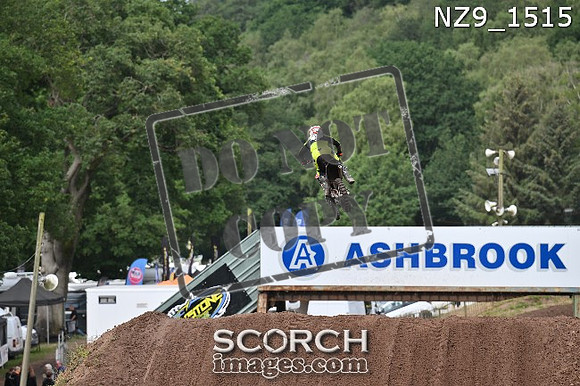 NZ9_1515